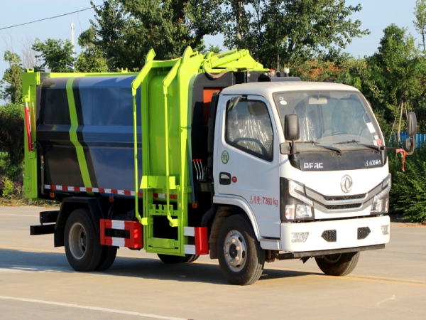 國六4.5方多利卡 箱式餐廚垃圾車