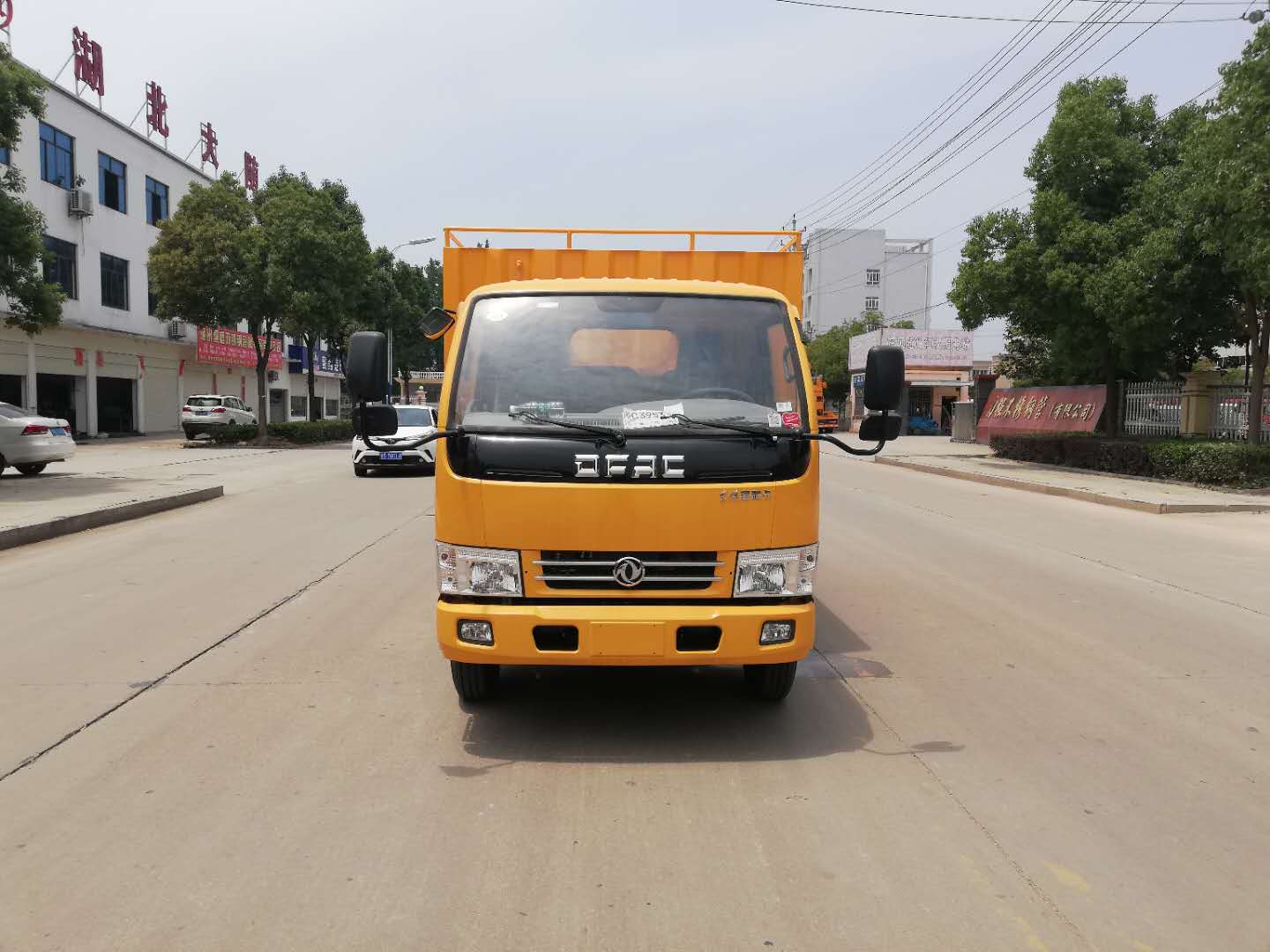 東風新款污水處理車