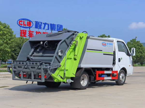 4方途逸藍(lán)牌壓縮垃圾車